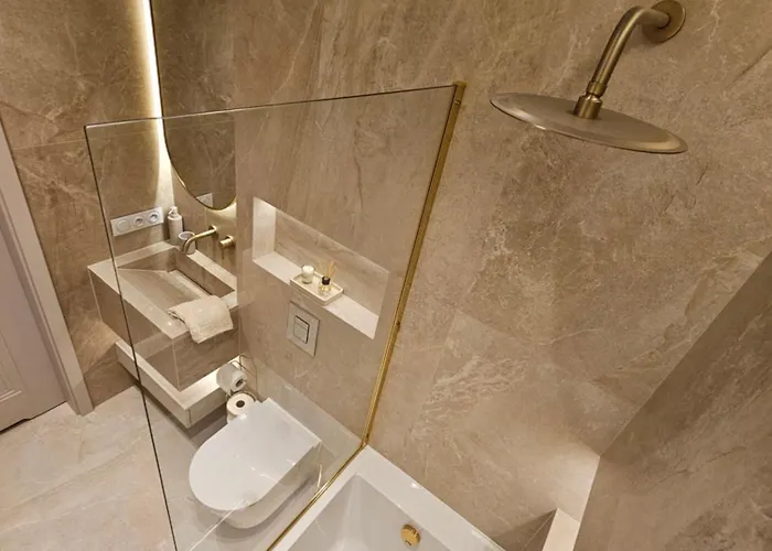 Perla Slonca Premium Private Parking * シュチェチン