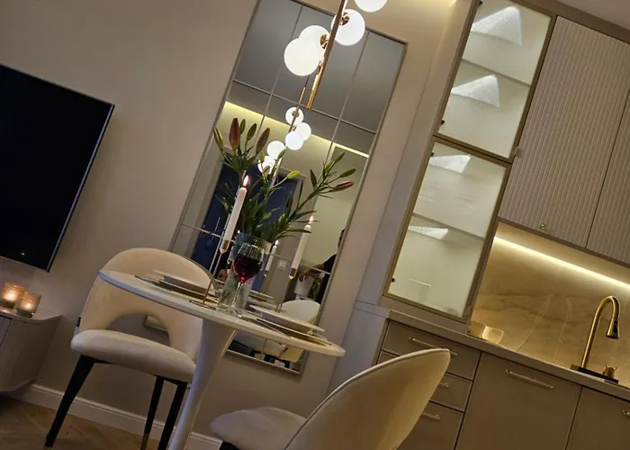 アパート Perla Slonca Premium Private Parking シュチェチン