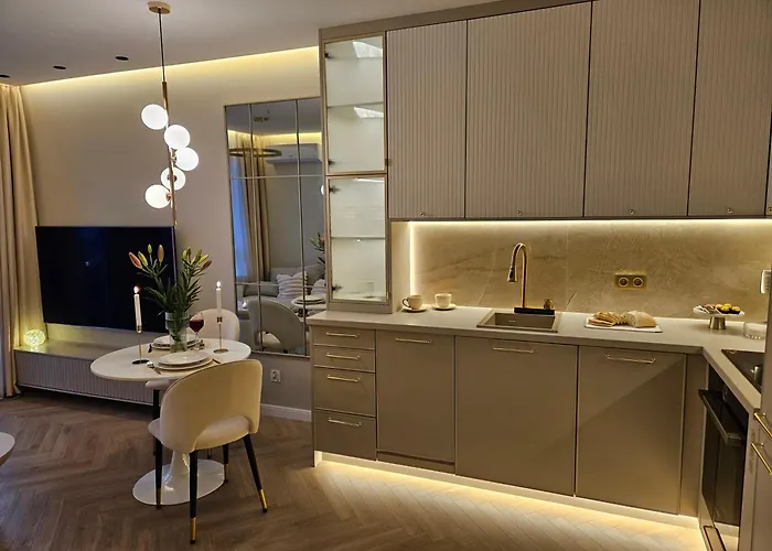 Perla Slonca Premium Private Parking アパート シュチェチン