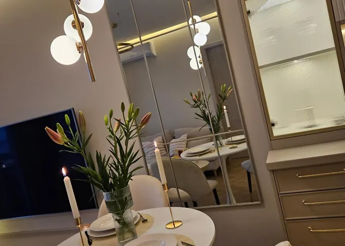 アパート Perla Slonca Premium Private Parking シュチェチン