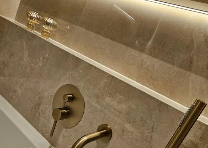 Perla Slonca Premium Private Parking アパート シュチェチン